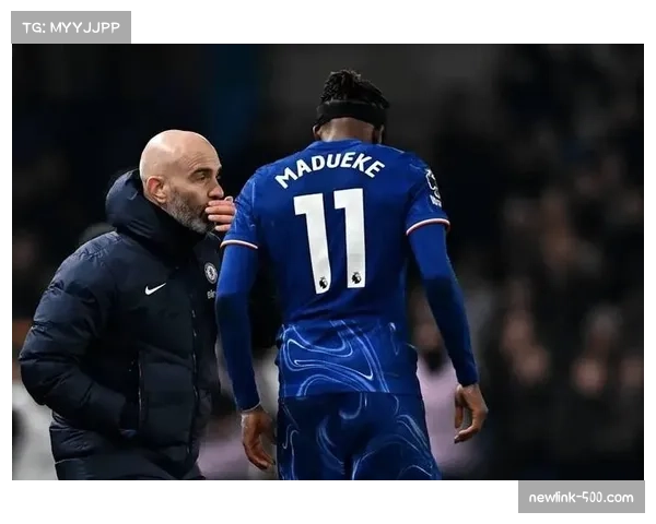 狼队门将若泽·萨虽扑出点球 但难阻球队连败命运