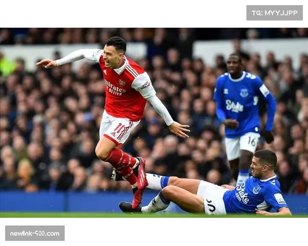 阿森纳边路冲锋战术奏效 客场逆转取胜展现战术适应性 阿森纳边路冲锋战术奏效 客场逆转取胜展现战术适应性